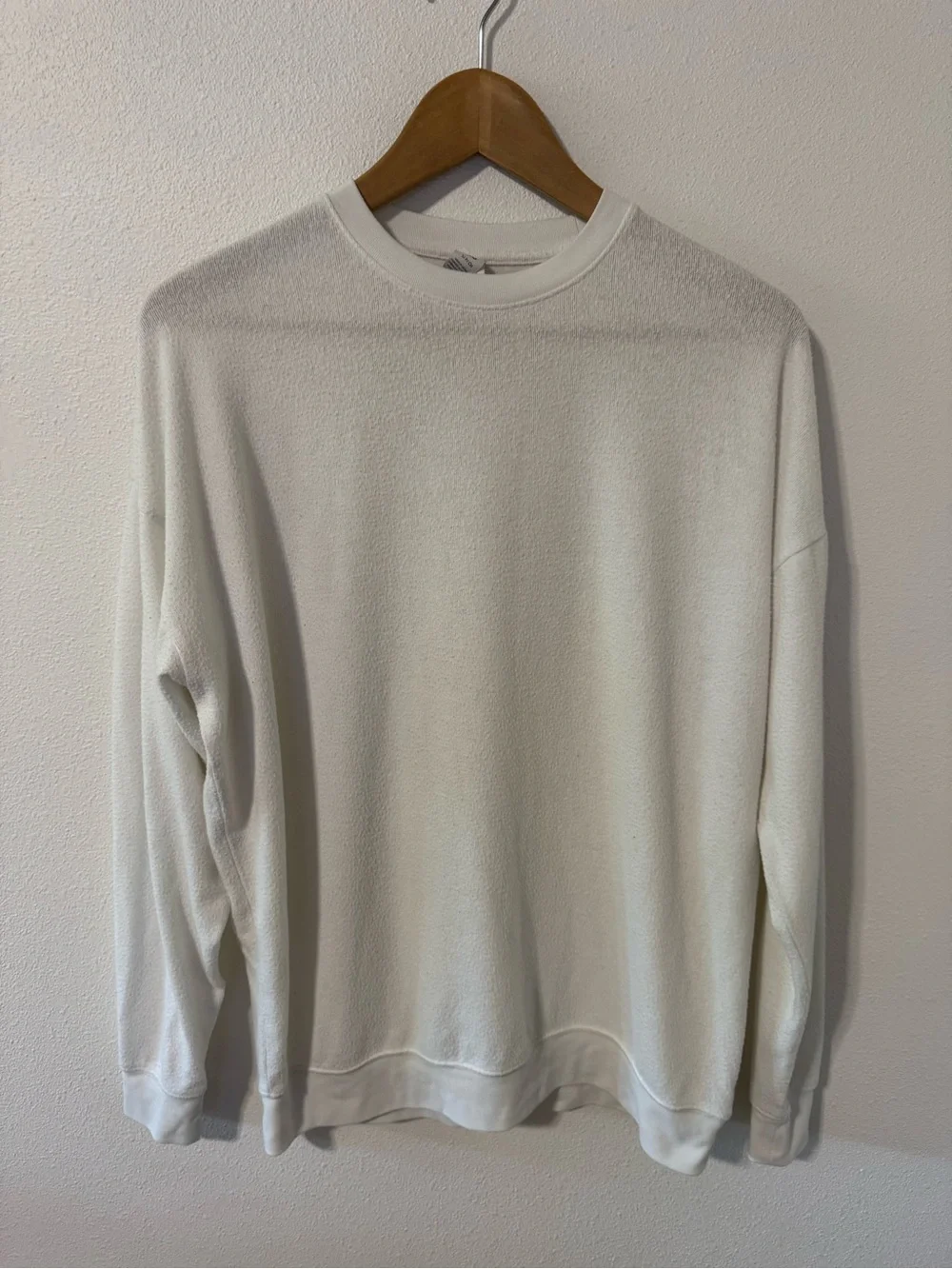 Alo Yoga Soho Pullover Ivory Crew Athleisure Oversized Moisture Wicking Gym-S